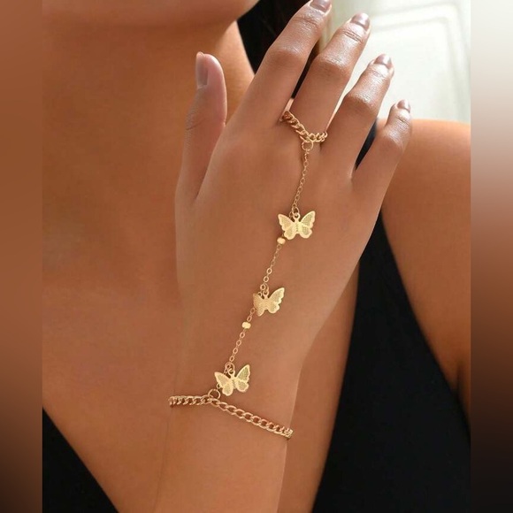Butterfly Gold Ring Chain Bracelet - Picture 1 of 3